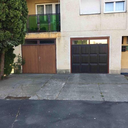 ケストヘイFonix Apartmanアパートメント エクステリア 写真
